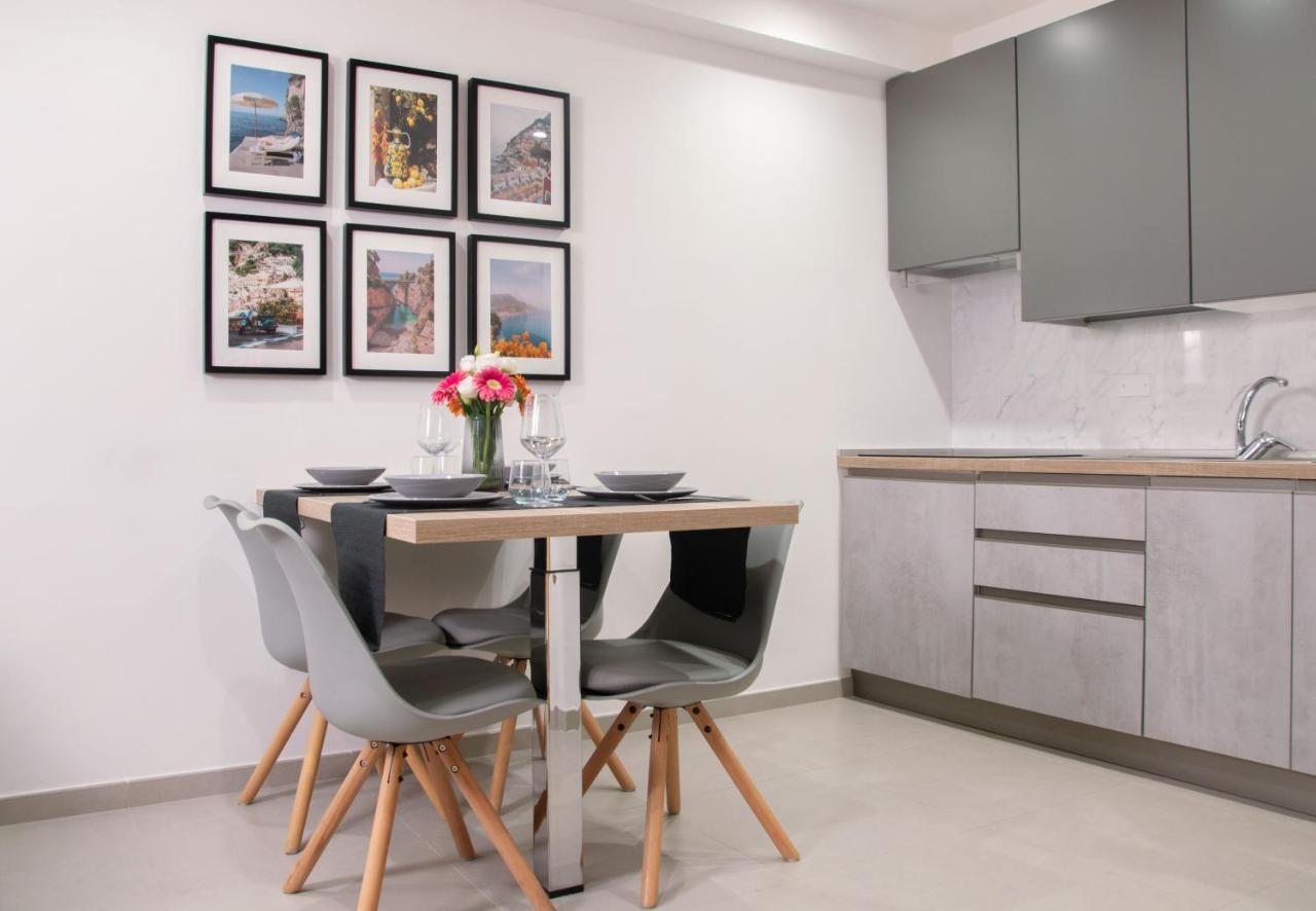 Apartmán Luxury House Dogana 37 Salerno Exteriér fotografie